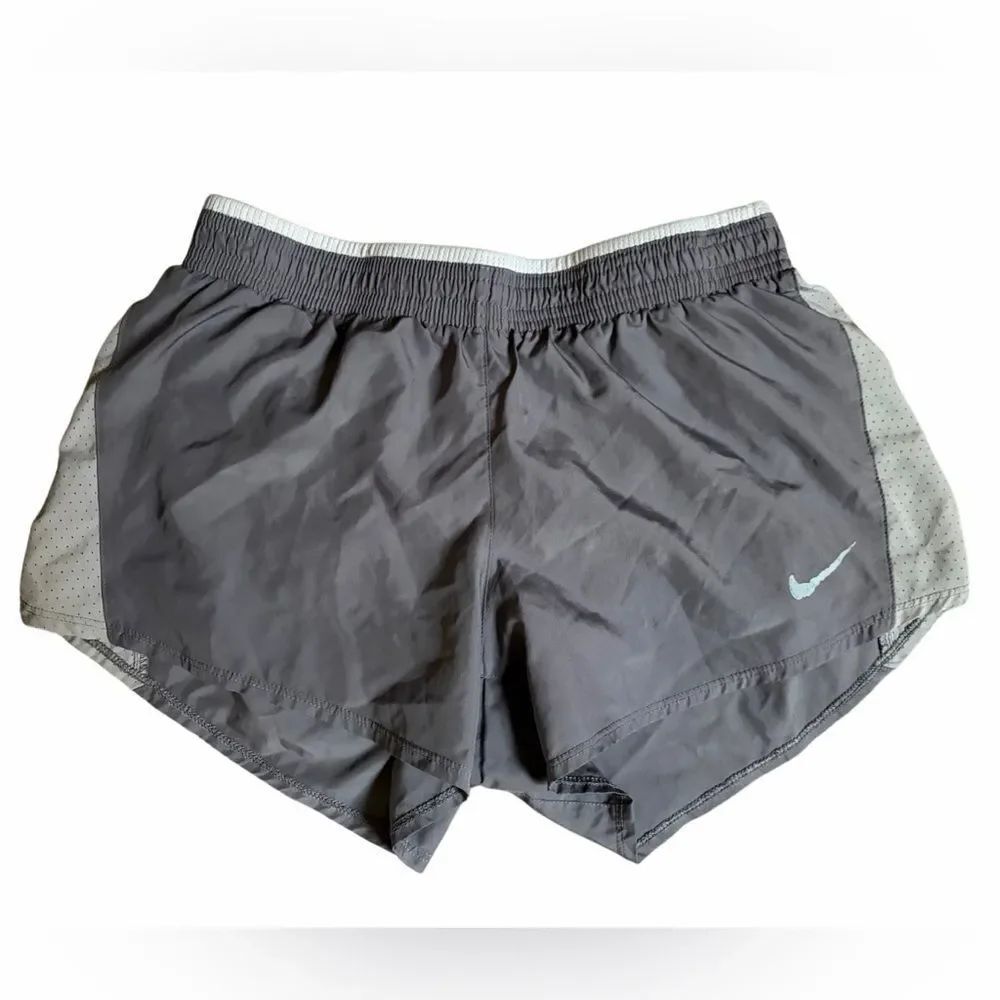 Nike 10K Womens Dri-Fit Lined Running Shorts 895863-036 Grey Size Medium